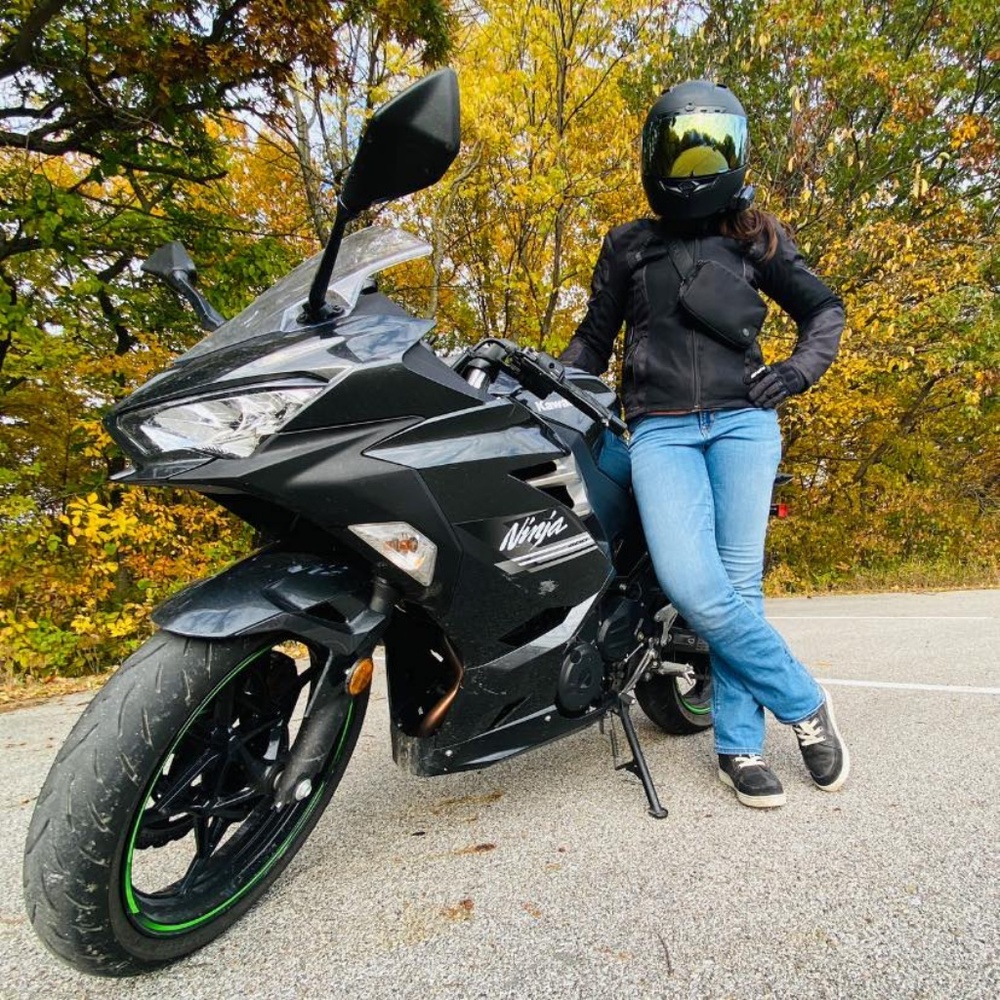 Meet your Posher, Leah